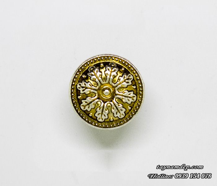 Núm Tủ Cổ Điển - MH027-1