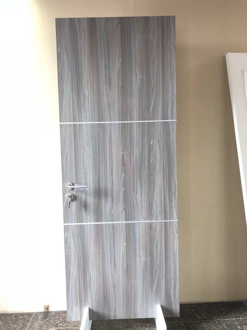 Cửa gỗ công nghiệp mẫu 03