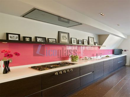 kinh-op-bep-mau-hong14