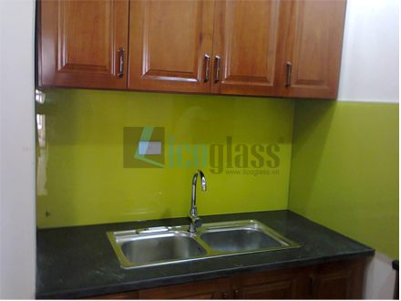 kinh-op-bep-mau-vang-chanh10