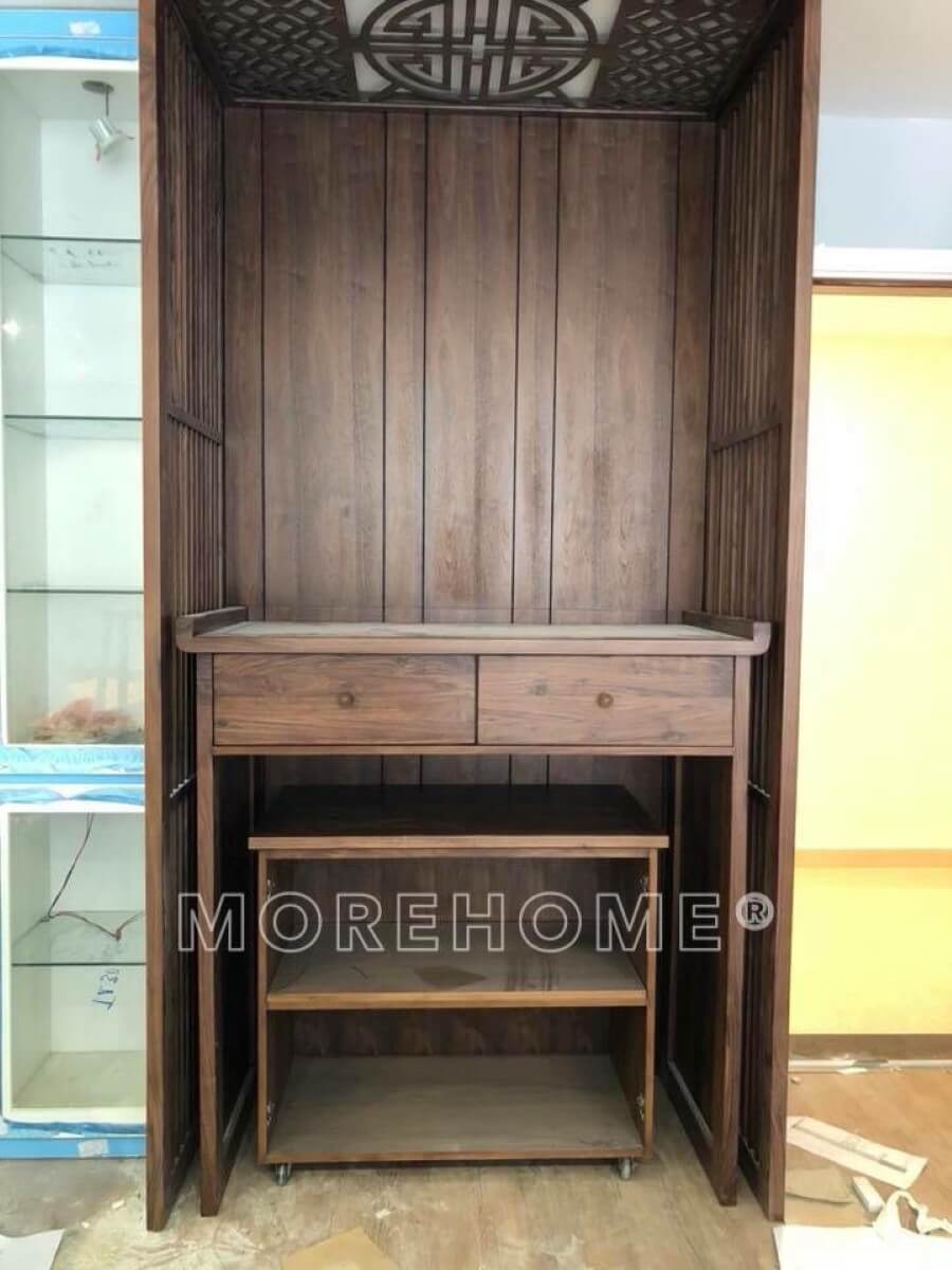 Nội thất MoreHome chuyên thi công sản xuất các mẫu bàn thờ gỗ óc chó hiện đại.