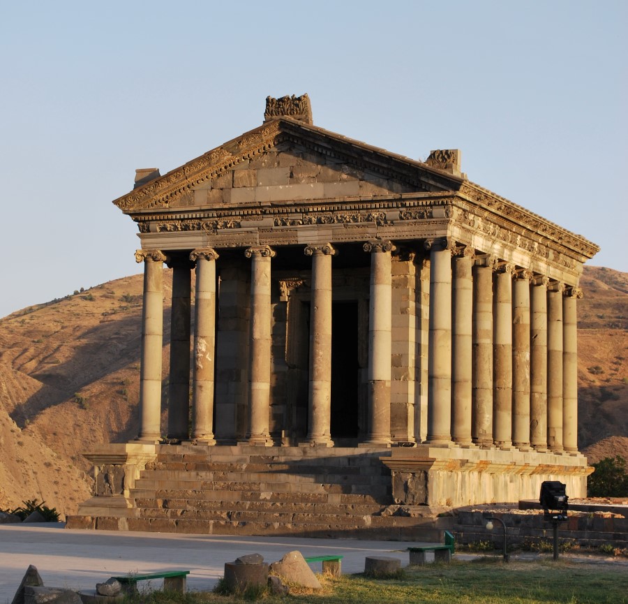 Các phong cách kiến trúc Hy Lạp cổ đại ấn tượng